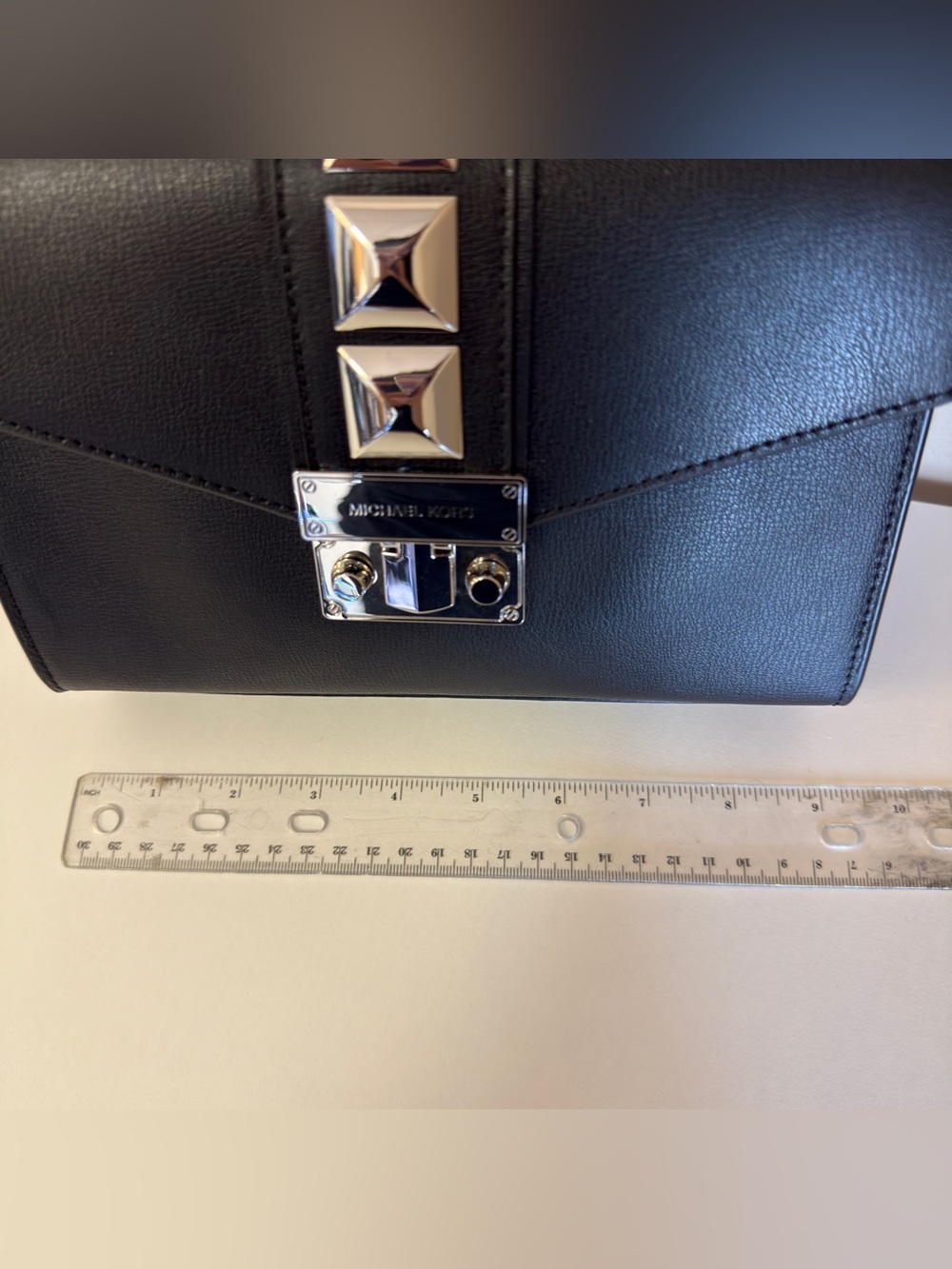Michael Kors ROSE MD FLAP SHLDR NOT LEATHER - Picture 10 of 10